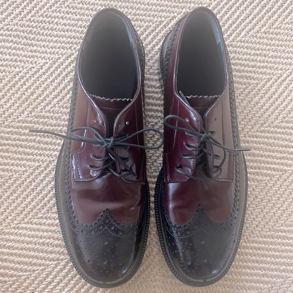 Joseph Womens Oxford flat lace up shoe sz 40 worn 3 times, with box